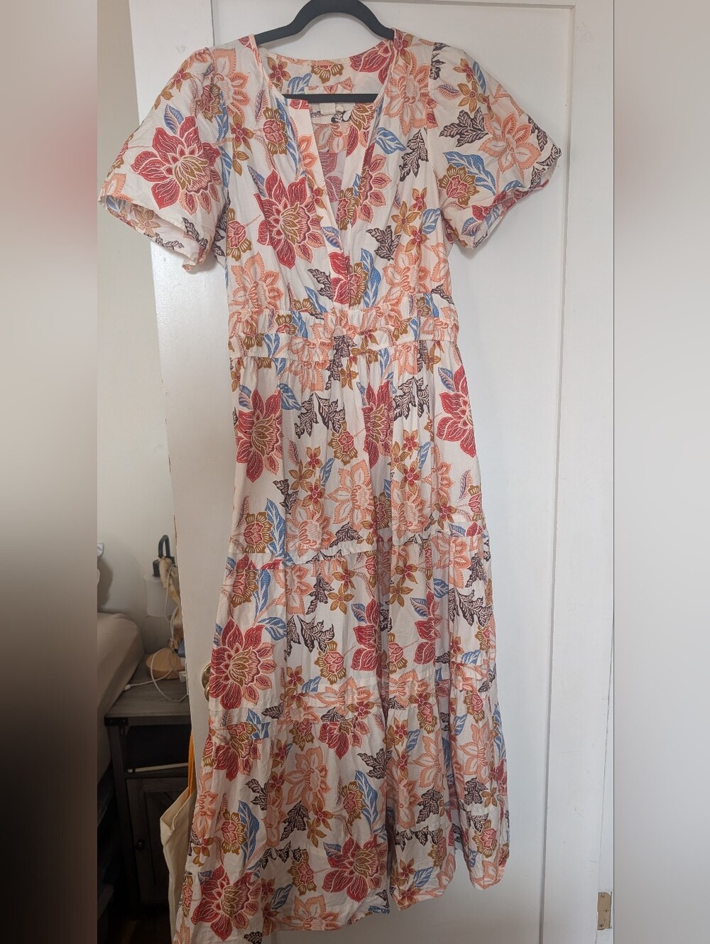 Anthropologie Somerset Maxi Dress - Bright Floral Summery Pattern - Picture 2 of 7